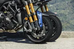 Yamaha NIKEN GT Front Suspension