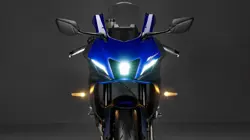 Yamaha R7 Front View
