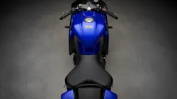 Yamaha R7 Seat