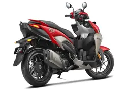 Hero Xoom 125R Rear 3-Quarter View