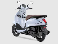 Yamaha Grand Filano 125 Rear 3-Quarter View