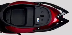 Komaki SE Boot Space