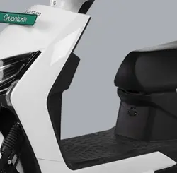Quantum Elektron Leg Room