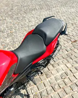 Bajaj Pulsar N250 Seat