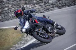 Kawasaki Versys 650 Action Shot 1