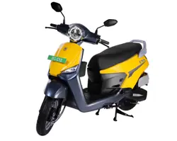 BGAUSS C12i MAX 2.0 Front 3-Quarter View