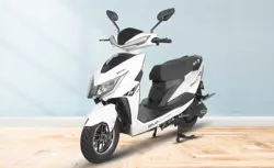 Zelio Gracy Front 3-Quarter View