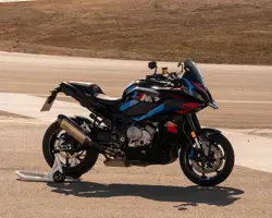 BMW M1000 XR Side View