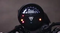 Triumph Speed Twin 900 Digital Instrument Console