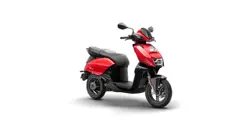  Glossy Sports Red Hero Vida V2 Lite Front 3-Quarter View