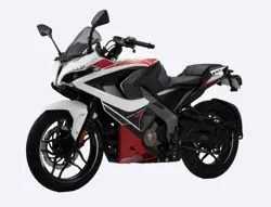 Bajaj Pulsar RS200 Front 3-Quarter View
