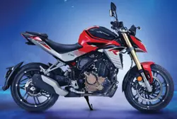 Hero Xtreme 250R Side View