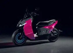 Ultraviolette Tesseract Front 3-Quarter View