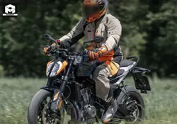 KTM Duke 650