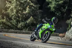 2026-kawasaki-ninja-650-4319-8967