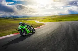 2026-kawasaki-ninja-zx-6r-4355-3307