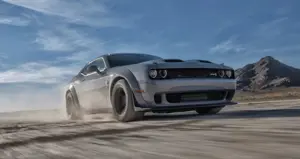 Dodge Challenger SRT HELLCAT