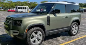 Land Rover Defender 90 P300