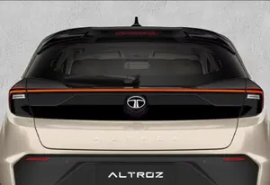 Tata Altroz Smart Petrol