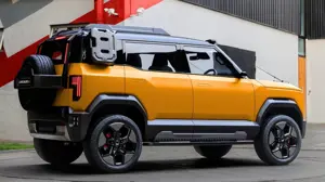 Mahindra Vision S