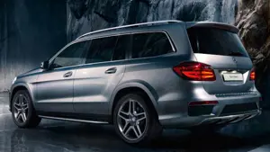 Mercedes GL-Class Images