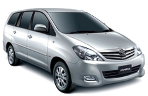 Toyota Innova (2011)