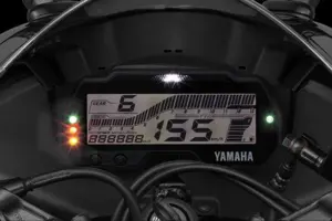 Yamaha R15