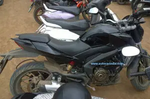 Bajaj Pulsar CS400