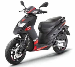 Aprilia SR 160 Carbon Image