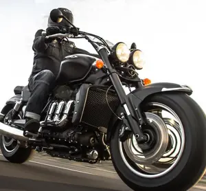 Triumph Rocket III Roadster