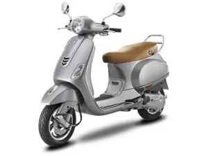 Vespa VXL 125 in Grey Color