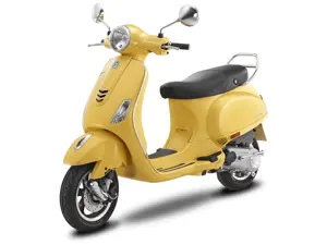 Vespa VXL 125 in Yellow Color