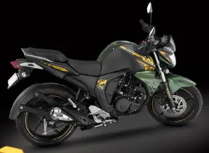 Yamaha FZS Matt Green