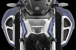 Yamaha FZS V4