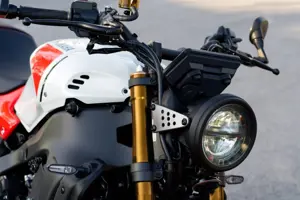 Yamaha XSR900