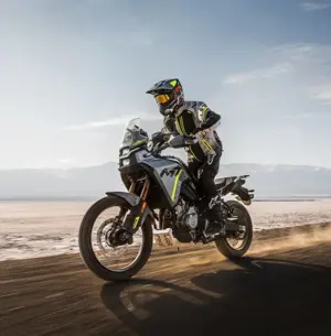 CFMoto MT