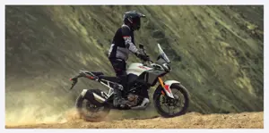 TVS Apache RTX 300 Top