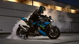 BMW S1000R