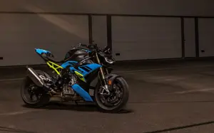 BMW S1000R