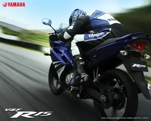 Yamaha R15