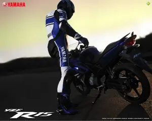 Yamaha R15