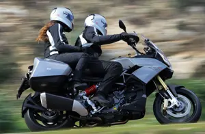 Aprilia Caponord 1200 in Motion 'Silver'