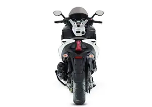 Aprilia SRV 850