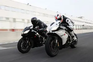 RSV4 R on Test Track