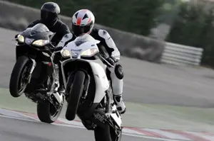 RSV4 R in Motion