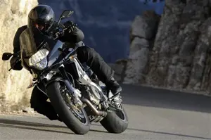 Shiver 750 GT in Motion 'Black'