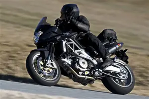 Shiver 750 GT in Motion 'Black'