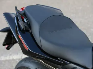 Shiver 750 Seat