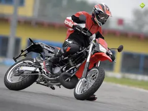 SX 125