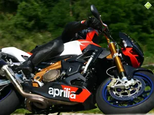 Tuono 1000 R Factory